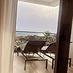 Sunhill Deluxe Laura Apartment