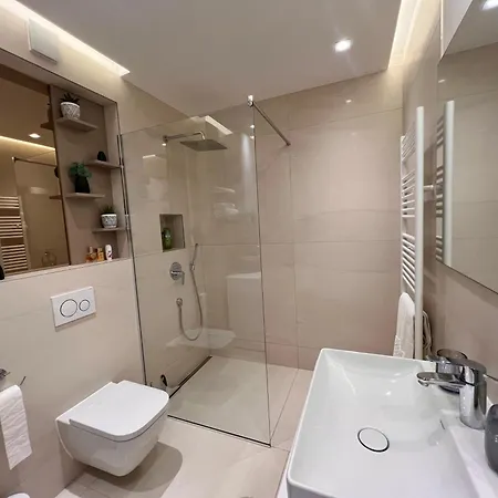 公寓 Sunhill Deluxe Laura