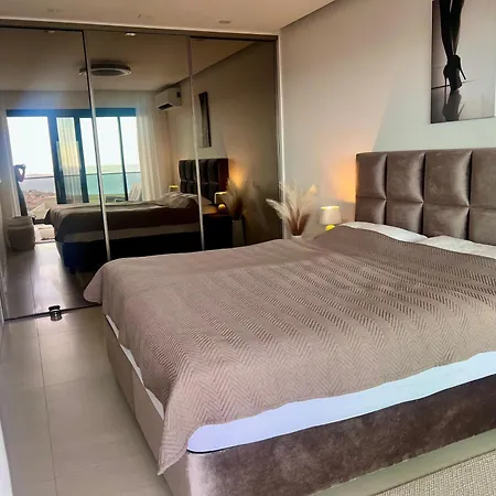 Sunhill Deluxe Laura * 普利莫顿