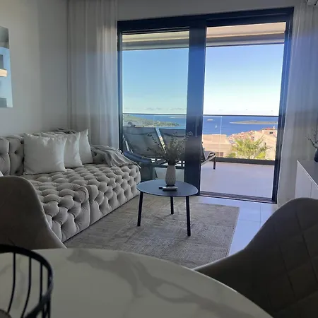 Sunhill Deluxe Laura Appartement *