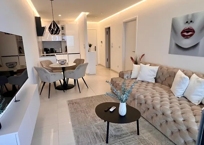 Apartman Sunhill Deluxe Laura *